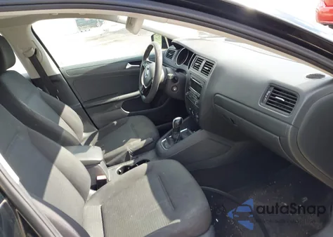 2015 Volkswagen Jetta 2.0L S z USA, uszkodzony, nr VIN 3VW2K7AJ0FM214220